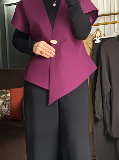 Düşük kollu yelek.