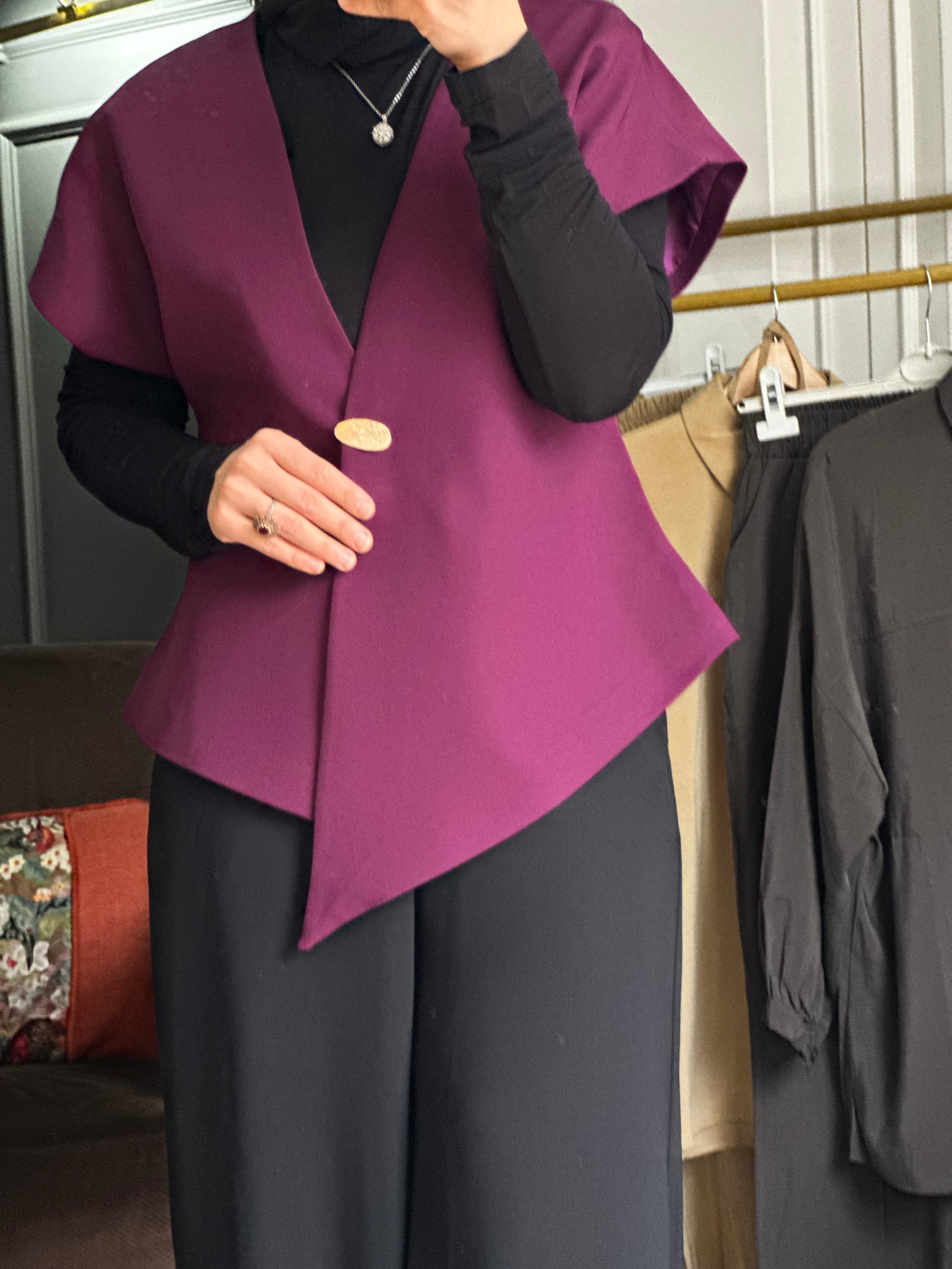 Düşük kollu yelek.