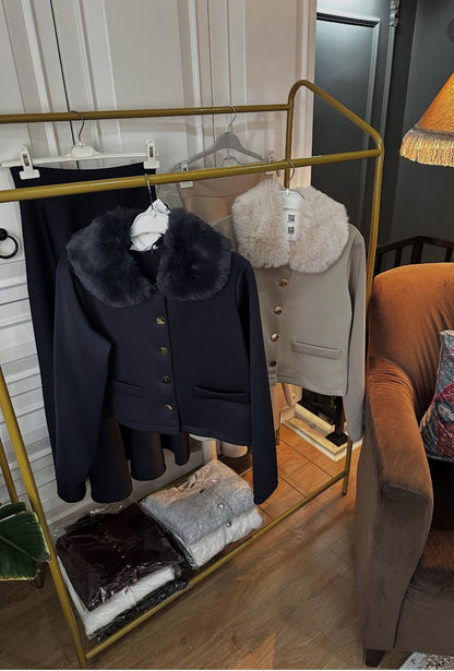 Kürk yakalı scuba etek takım